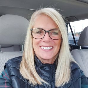 Meet your Posher, Julie